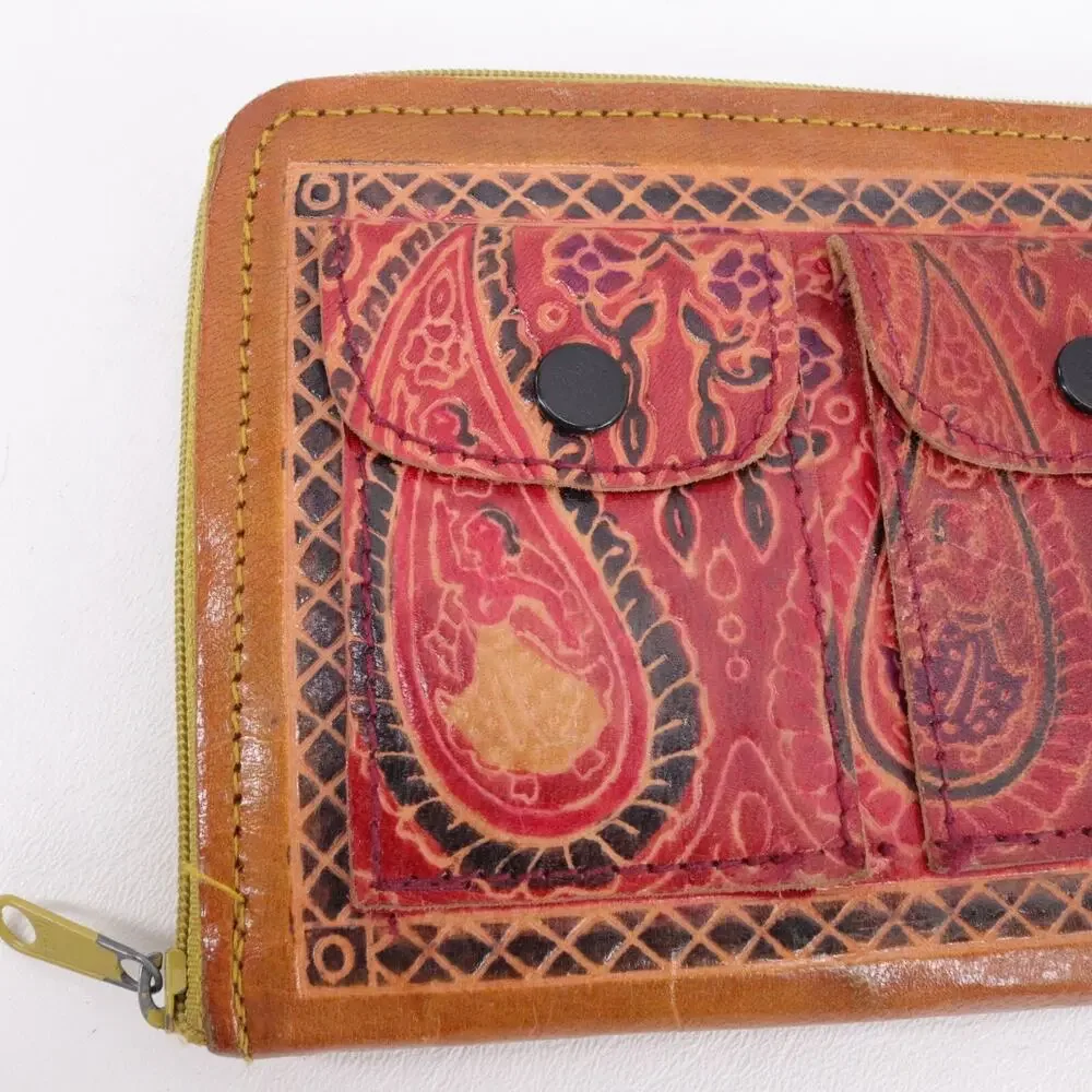 Bohemian Style Wallet Women Red Paisley Leather Tri Pocket Clutch Zip Cards